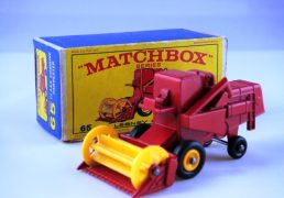 Matchbox Regular Wheels No.65C Class Combine 1-75 Series Regular Wheels We sell and buy quality collectible toys from the 50's, 60's, 70's and 80's