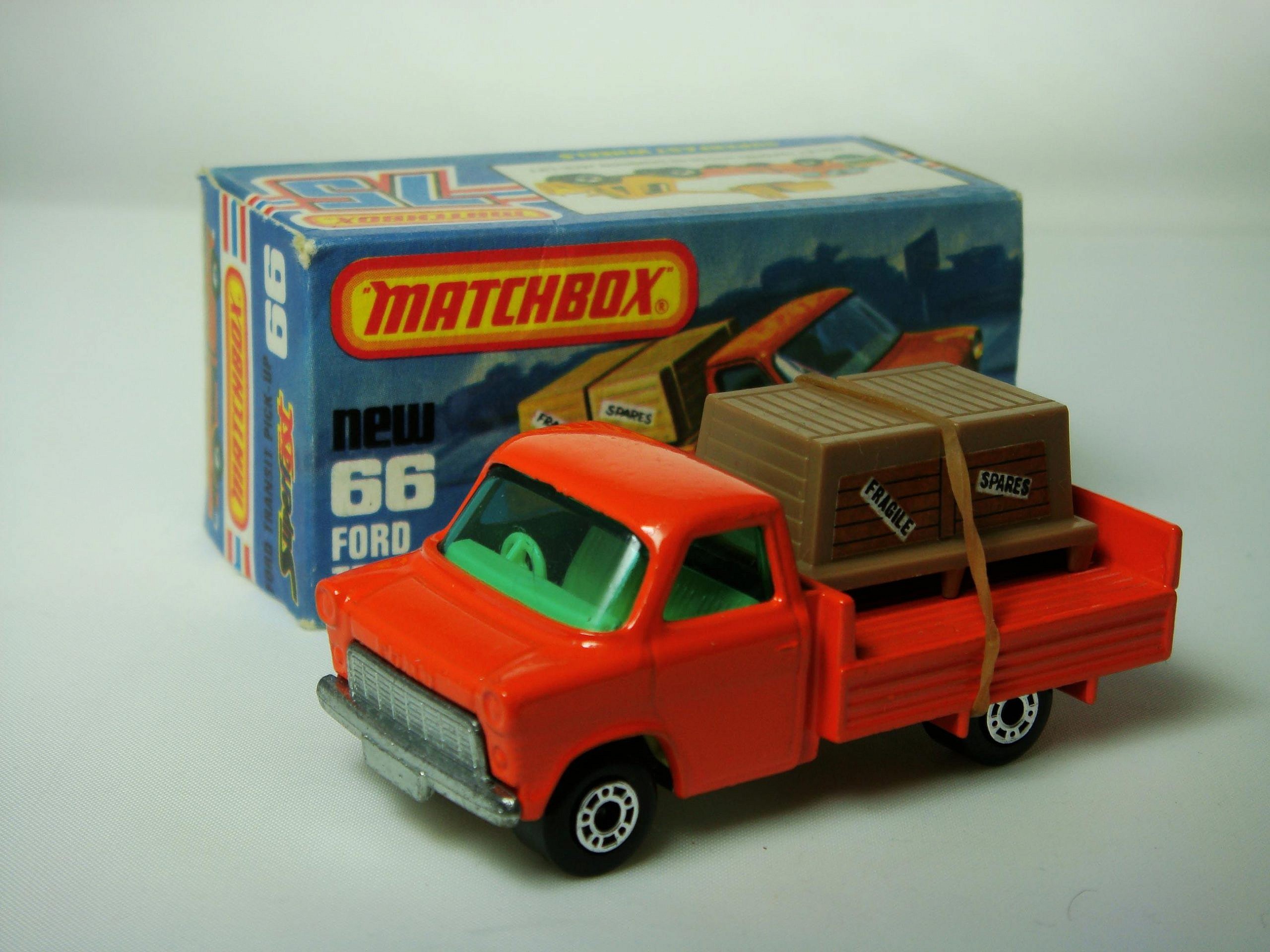 Matchbox Superfast No.66C Ford Transit