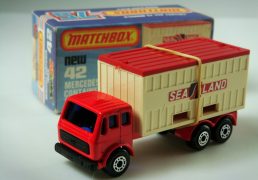 Matchbox Superfast No.42C Mercedes Container Truck 1-75 Series Superfast issues We sell and buy quality collectible toys from the 50's, 60's, 70's and 80's