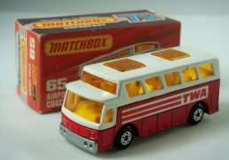 Matchbox Superfast No.65C Airport Coach 1-75 Series Superfast issues We sell and buy quality collectible toys from the 50's, 60's, 70's and 80's