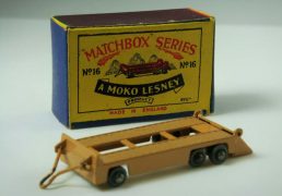 Matchbox Regular Wheels No.16a Transporter Trailer 1-75 Series Regular Wheels We sell and buy quality collectible toys from the 50's, 60's, 70's and 80's