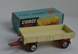 Corgi 100 Dropside Trailer Agricultral Models We sell and buy quality collectible toys from the 50's, 60's, 70's and 80's