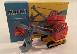 Corgi 1128 Priestman Luffing Shovel Commercial Vehicles We sell and buy quality collectible toys from the 50's, 60's, 70's and 80's