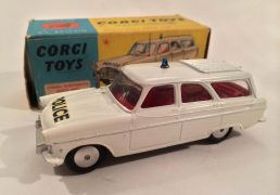 Corgi 419 Ford Zephyr Motorway Car Corgi We sell and buy quality collectible toys from the 50's, 60's, 70's and 80's