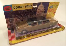 Corgi 262 Lincoln Continental Executive Limousine Archive We sell and buy quality collectible toys from the 50's, 60's, 70's and 80's