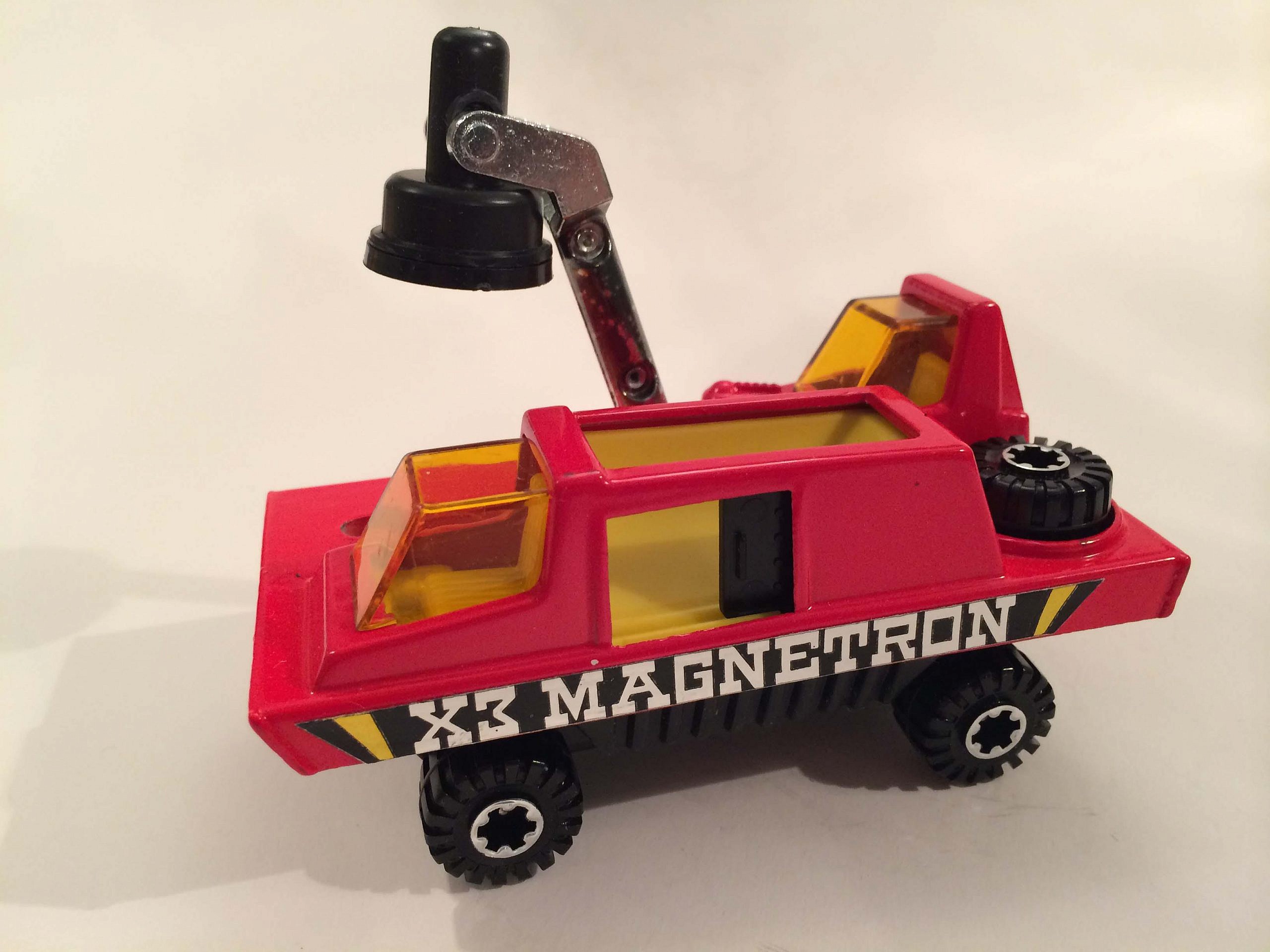 Corgi Xploratron No.D2026 X3 Magnetron Cars We sell and buy quality collectible toys from the 50's, 60's, 70's and 80's