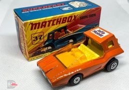 MATCHBOX Superfast 37B Scoopa Coopa ORANGE / Jaffa Mobile Label / Amber Window / Yellow Interior / Unpainted Base / Made in England