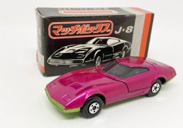 Matchbox Superfast No.52A Dodge Charger Mk.III - purple body, metallic green base - Mint in Near Mint rare Japanese J8 box.