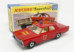 Matchbox Superfast 59c Ford Galaxie Fire Chief Car