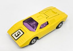 Matchbox Superfast 27e Lamborghini Countach (Superfast 27b) 1-75 Series Superfast issues We sell and buy quality collectible toys from the 50's, 60's, 70's and 80's