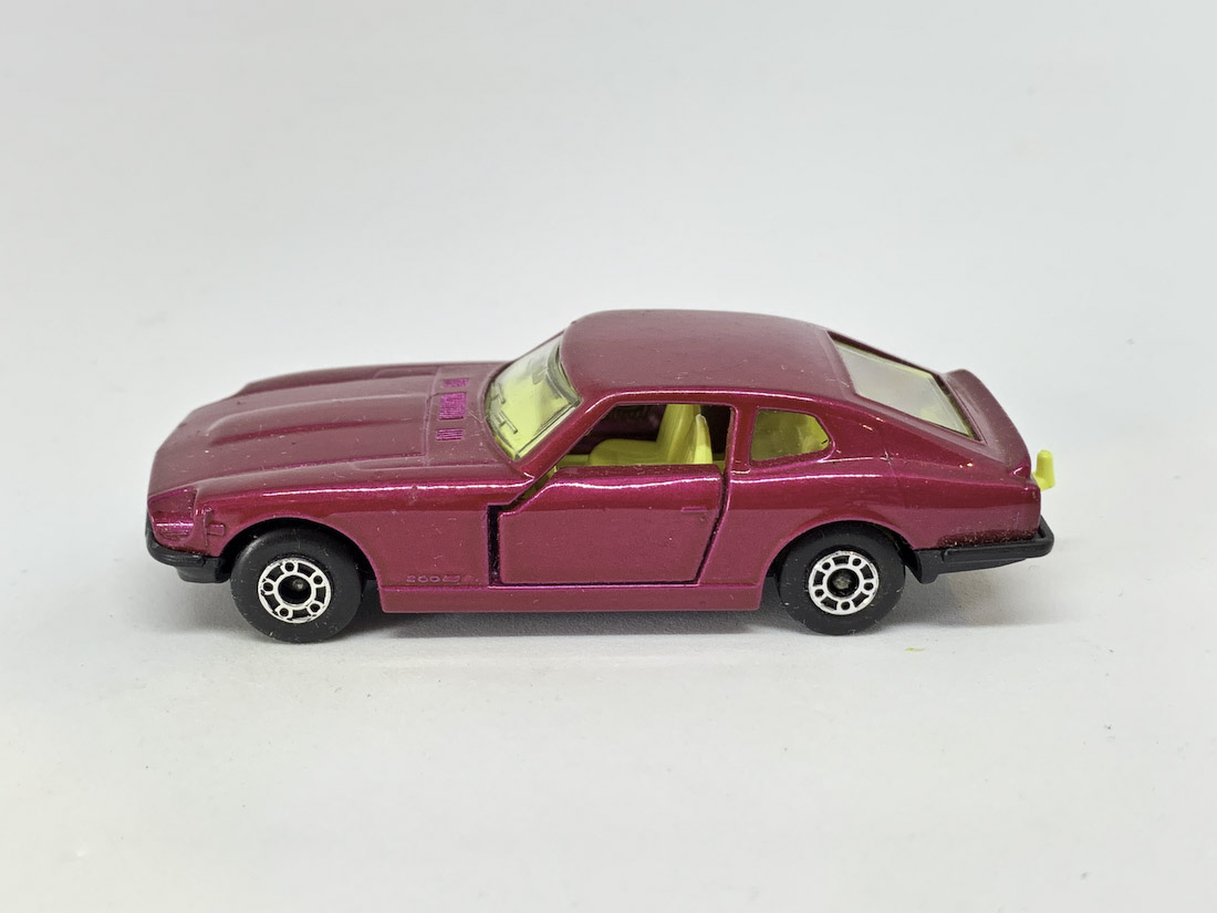 Matchbox Superfast No.1c Dodge Challenger