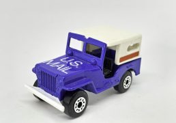 Matchbox Superfast No.5c US Mail Jeep - dark blue body, black interior, white standard issue hood tampo print with short letters, white textured roof with bright red side stripe labels - Mint, unboxed.