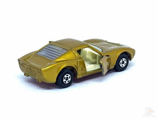 Matchbox Superfast No.33A Lamborghini Miura P400 Red Base